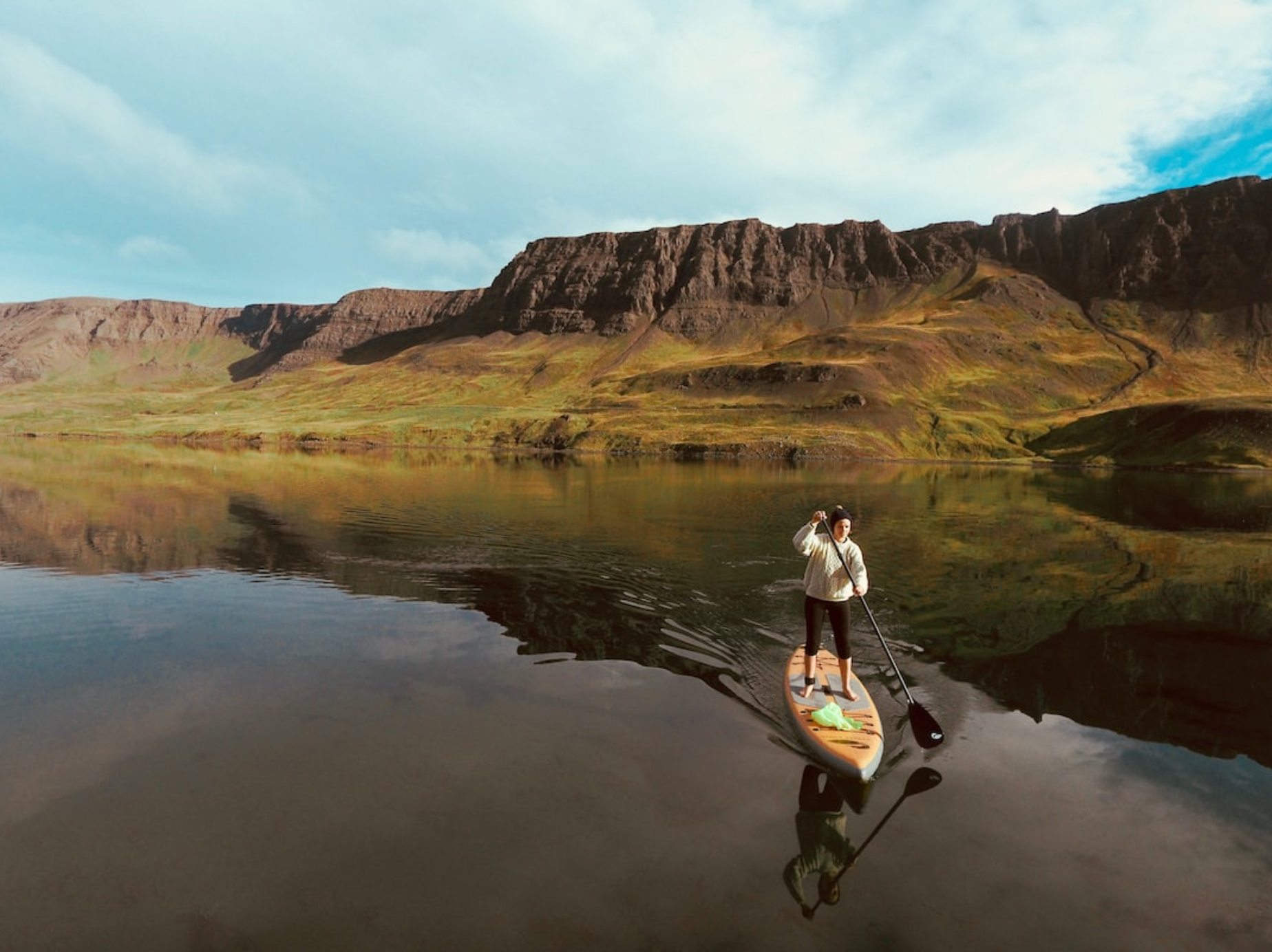Paddleboard in Iceland